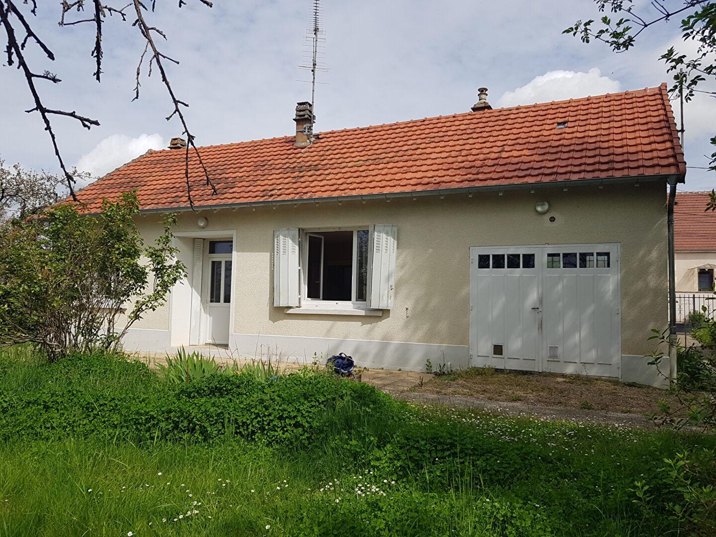 Maison de plain-pied à Saint Amand.
