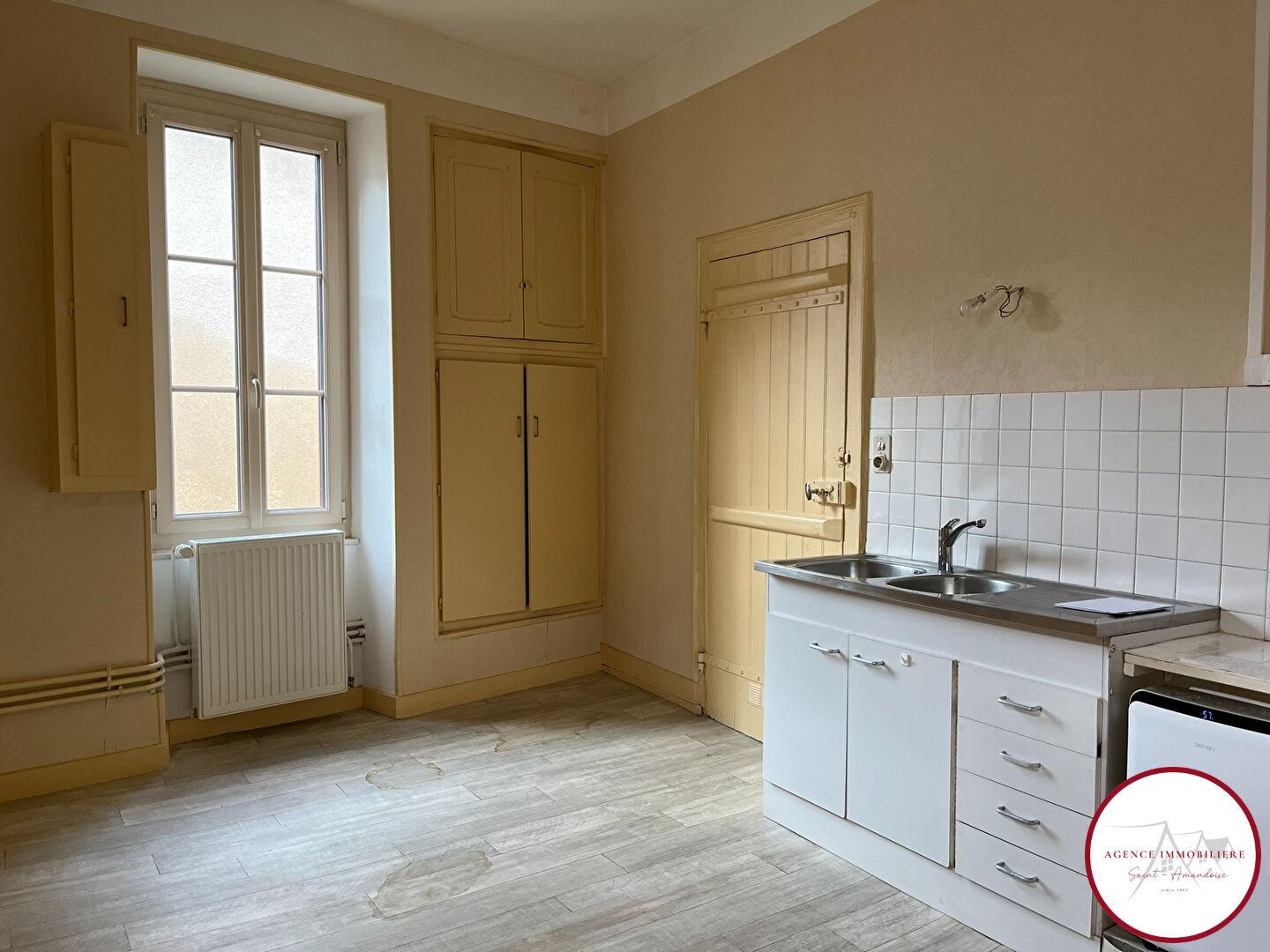 Maison Saint Amand Montrond 3 pièces 62 m2
