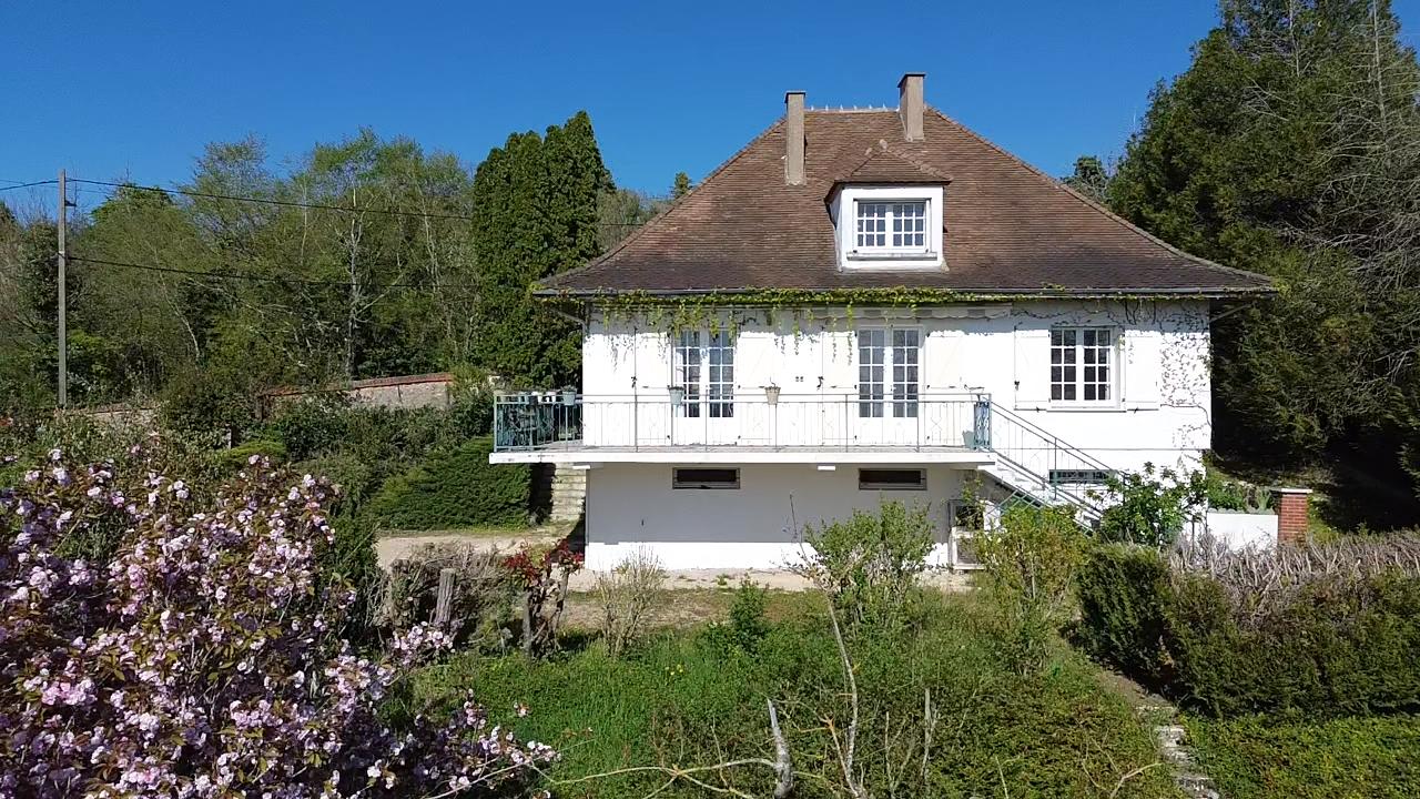 Pavillon sur les hauteurs de SAINT AMAND VUE DOMINANTE