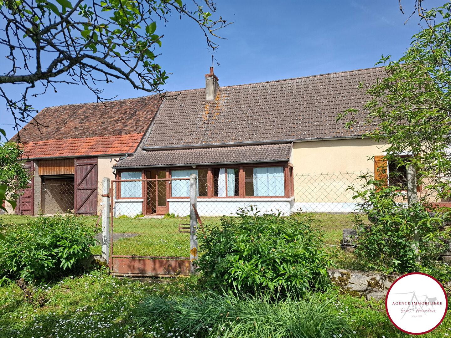 Maison Arpheuilles 120m² au sol  avec grange et jardin